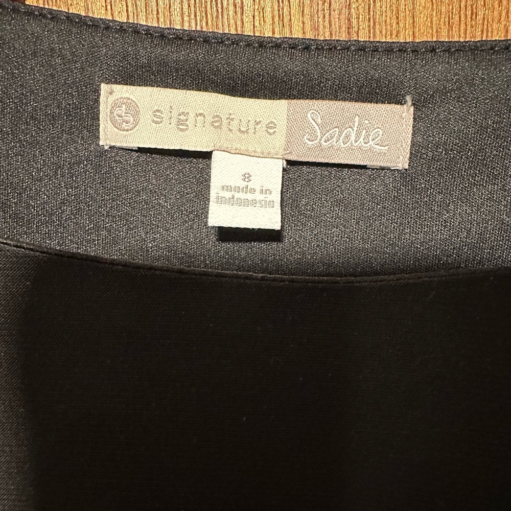 Black dress size 8 - Picture 3 of 4